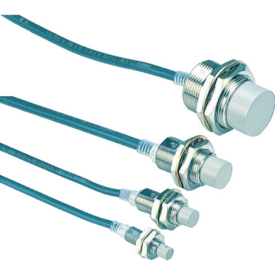 OMRON 歐姆龍 E2E-X8MD1圓柱接近開關